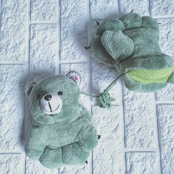 fluffy teddy bear mittens for kids 6-10 Brown - Picture 4 of 4